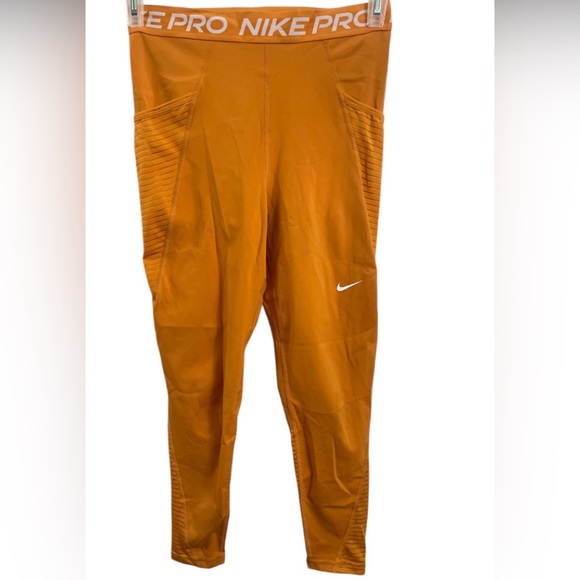 Nike Pro Dri-Fit Light Curry White High Rise Pocket Leggings Sz(M) - Picture 2 of 8